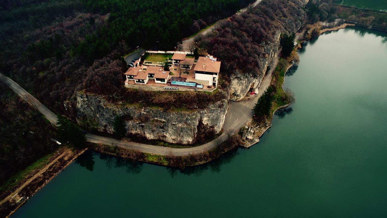 Hotel Villa Kaylaka Plevna Exterior foto